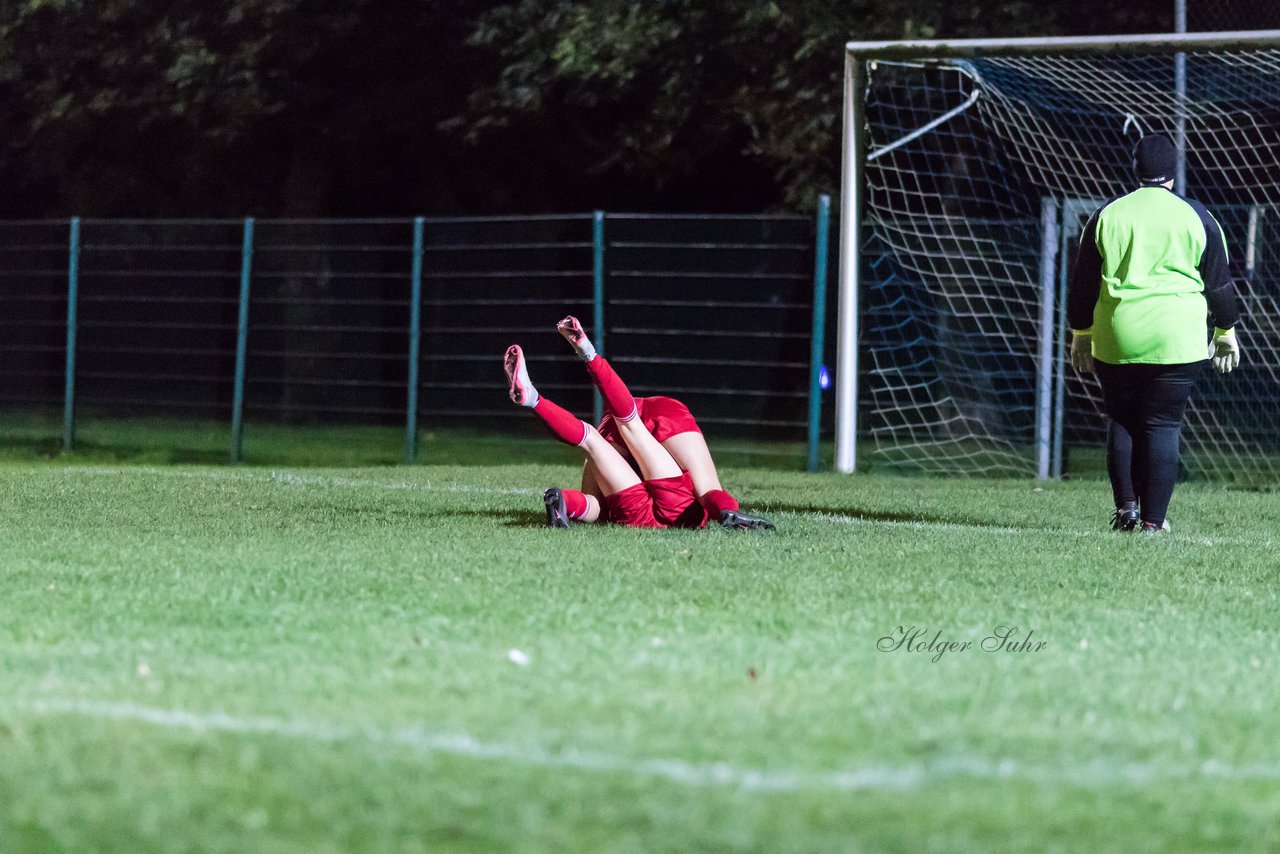 Bild 259 - Frauen SG Krempe/ETSV F. Glueckstadt - TSV Heiligenstedten : Ergebnis: 8:0